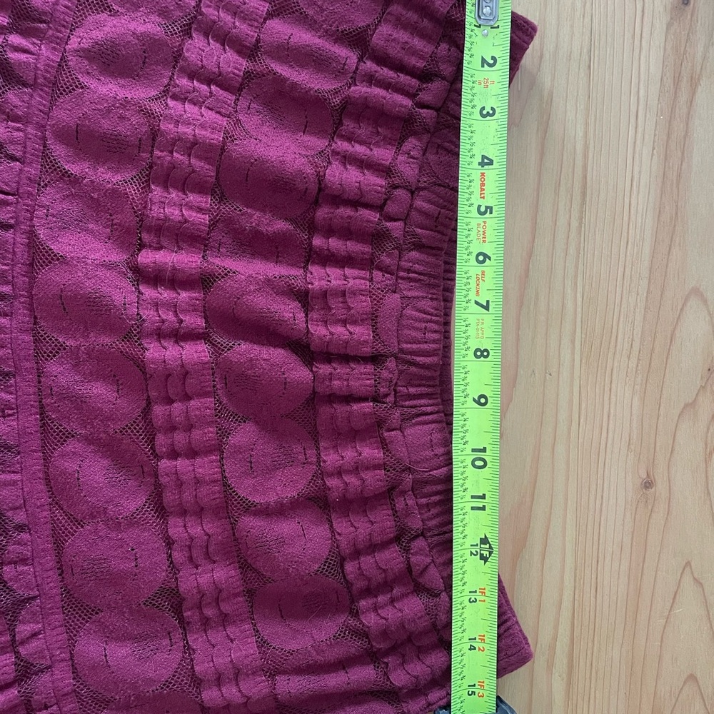 Sundance burgundy lace mid length lined A-Line Skirt women’s medium boho - Picture 11 of 11